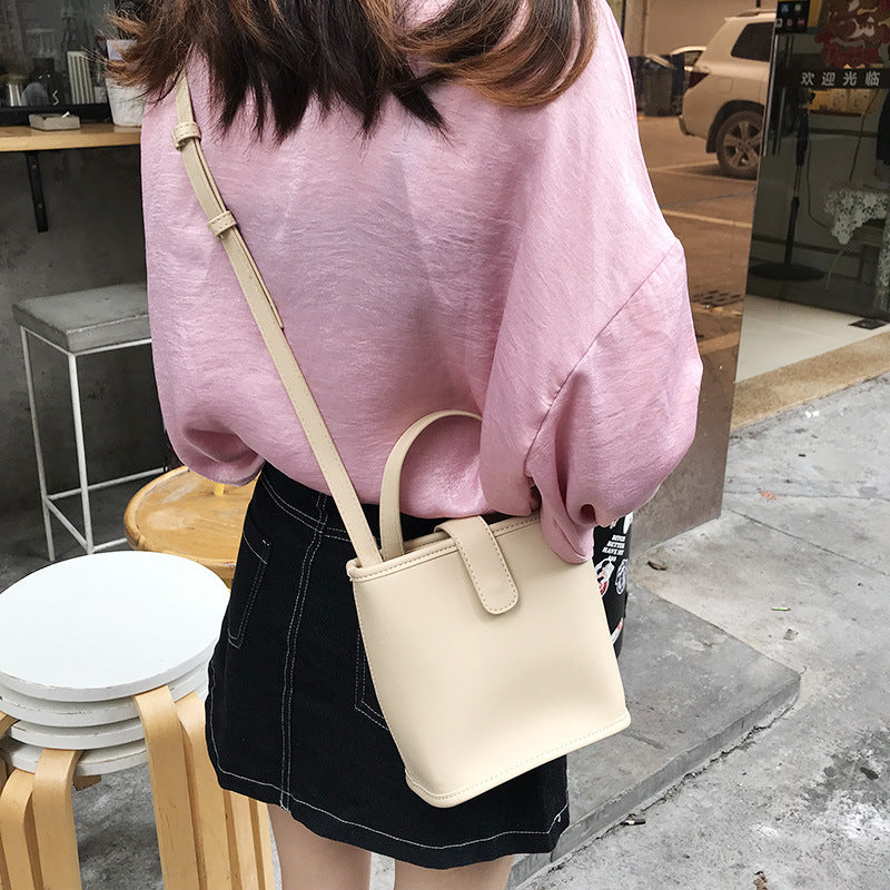 Simple Leather Shoulder Messenger Women's Bag
